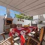 Villa Mica *